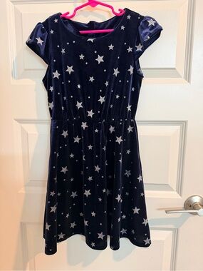 💙 John Lewis Girls' Navy Star Velvet Dress